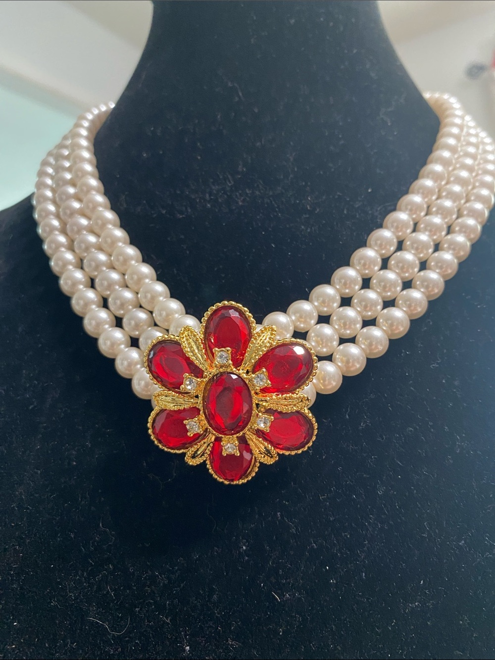 VTG Pearl Multi-Strand Necklace with Red Floral Centerpiece